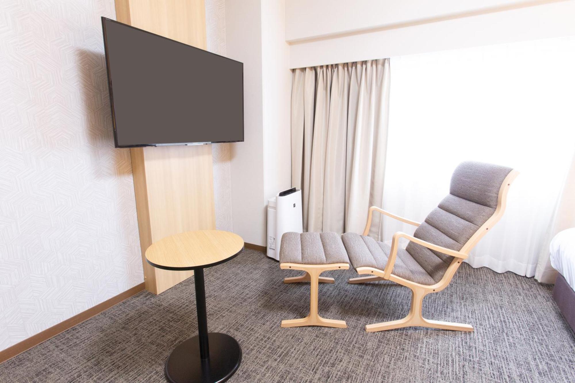 Toyama Chitetsu Hotel Экстерьер фото