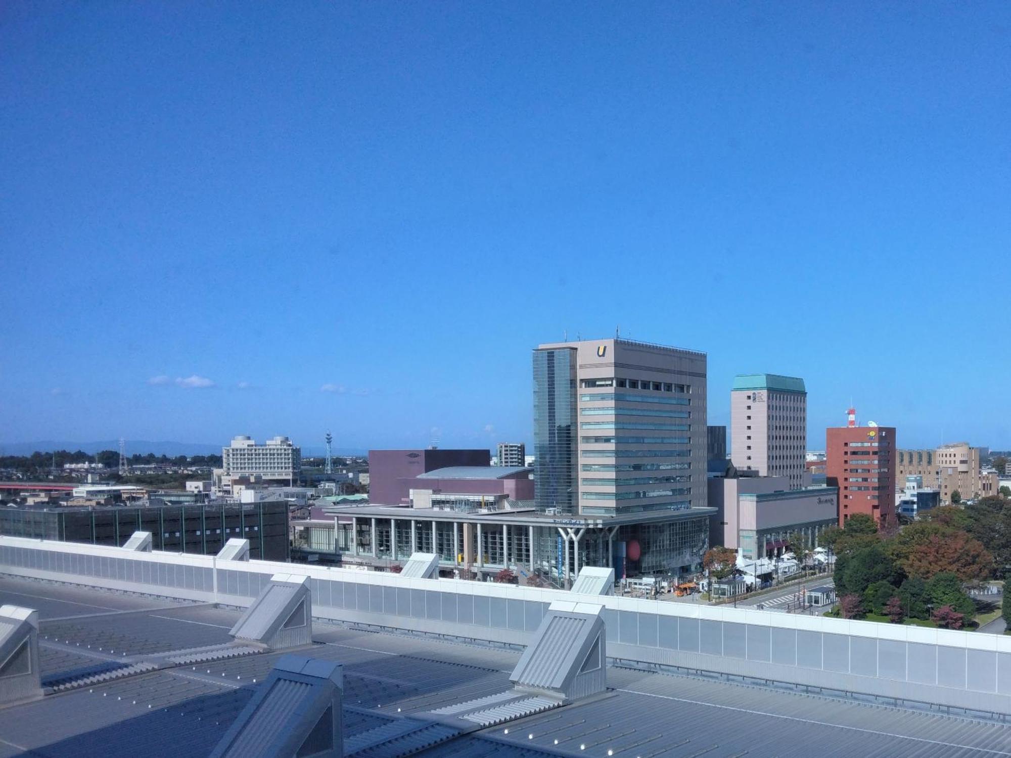Toyama Chitetsu Hotel Экстерьер фото