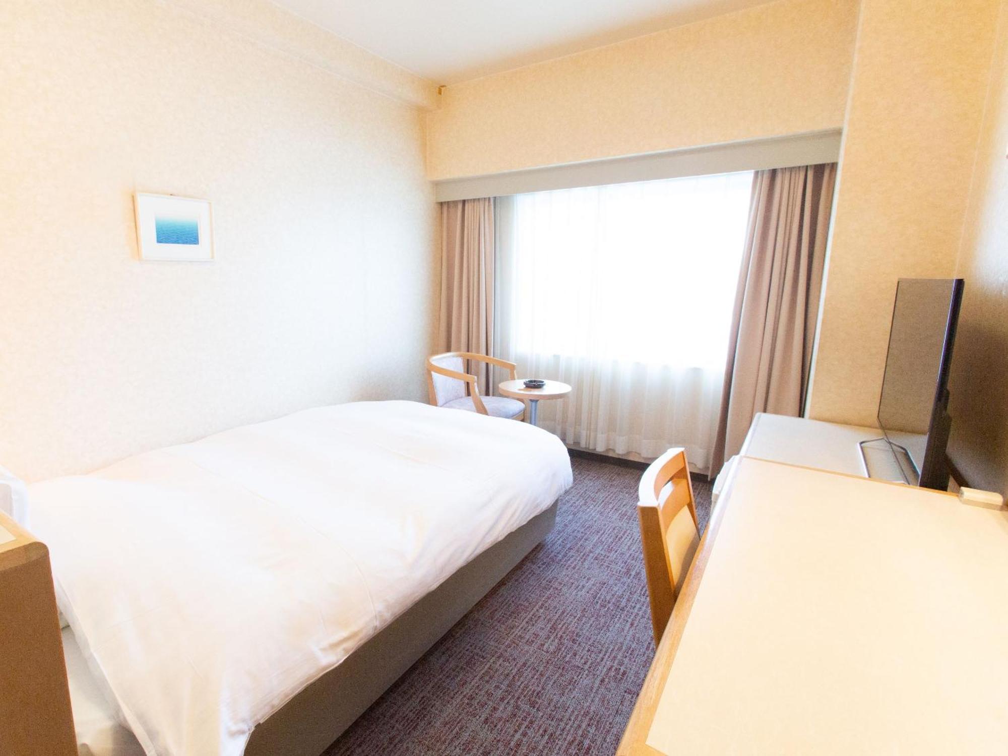 Toyama Chitetsu Hotel Экстерьер фото