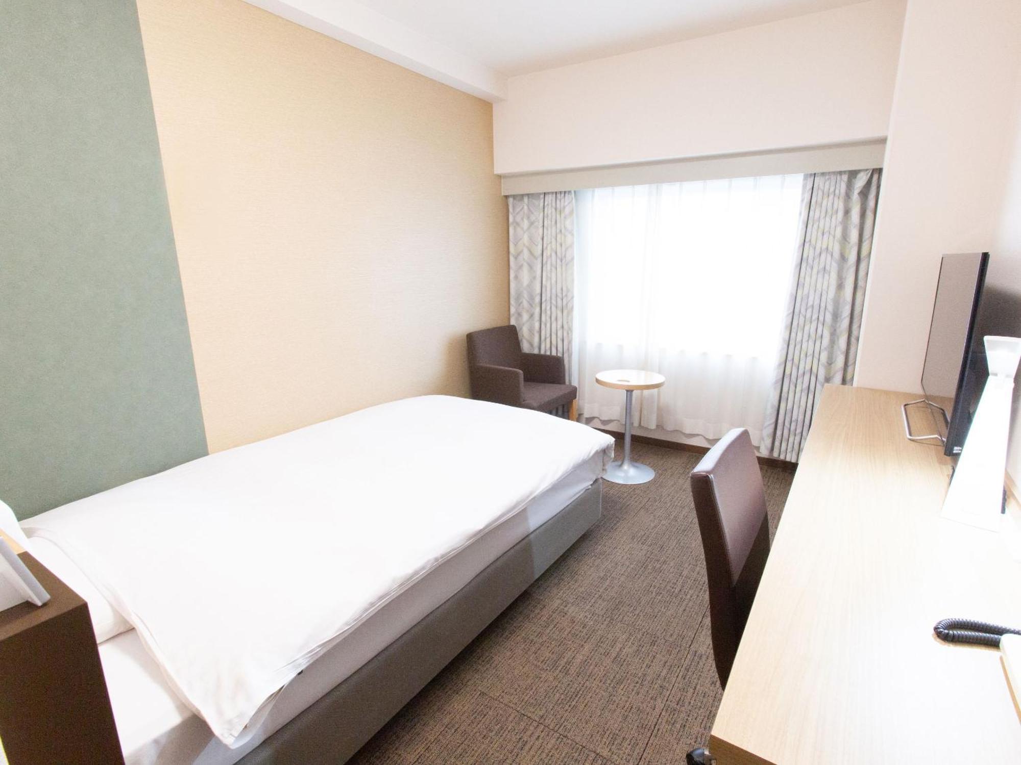 Toyama Chitetsu Hotel Экстерьер фото
