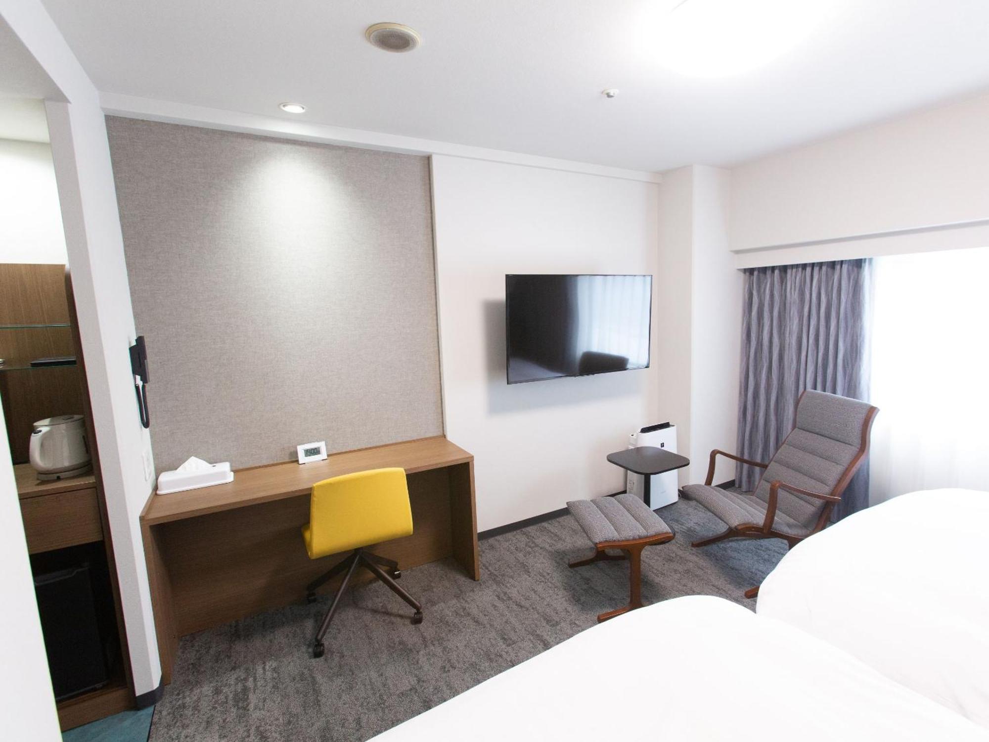 Toyama Chitetsu Hotel Экстерьер фото