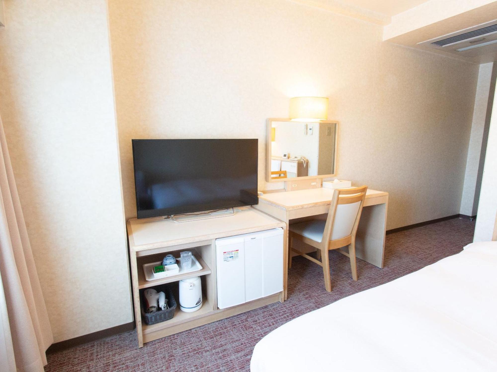 Toyama Chitetsu Hotel Экстерьер фото